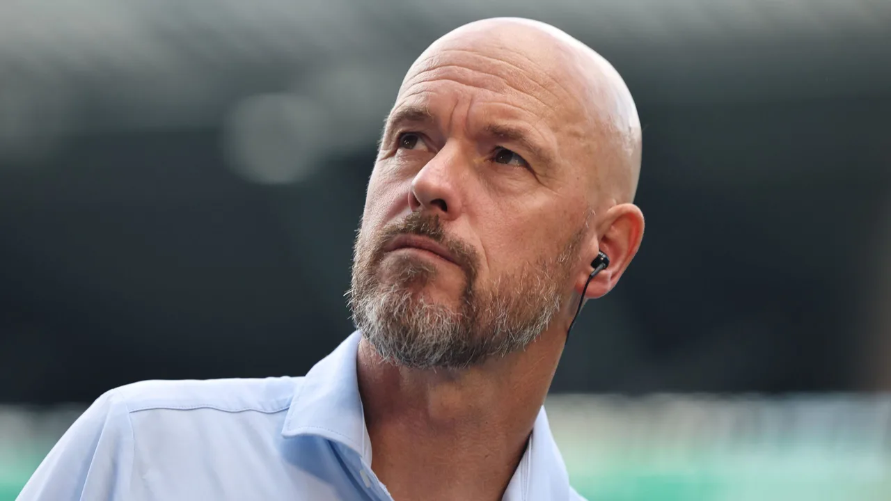 انتقال كانسيلو إلى برشلونة.. تشيلسي يعين مدربه الجديد وتين هاج يعود بمنصب آخر